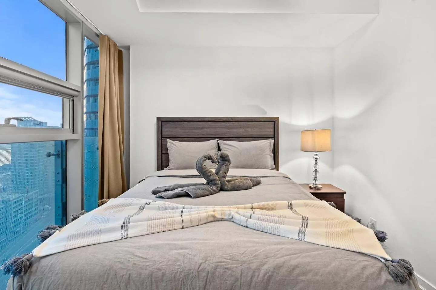 Home Away From Home Toronto Apartment
